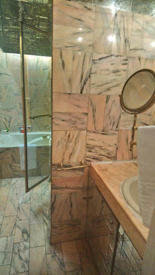 Appartement Toureifelchampselysee Parijs