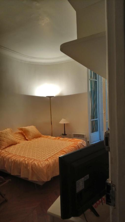 Appartement Toureifelchampselysee Parijs